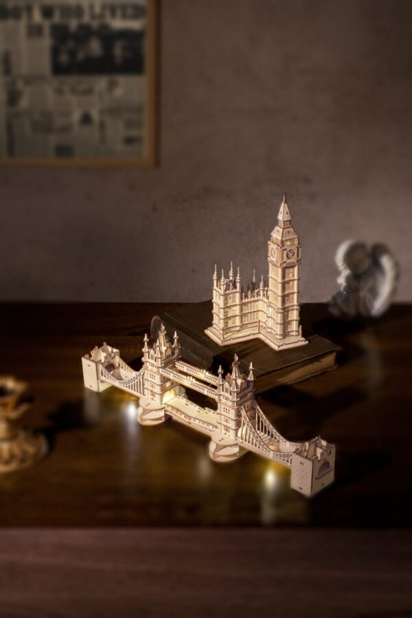 3D DIY Wooden Model Building Kit - Tower Bridge incl. lighting