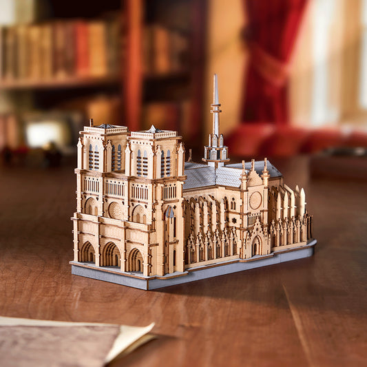 3D DIY Houten Modelbouwpakket - Paris Cathedral