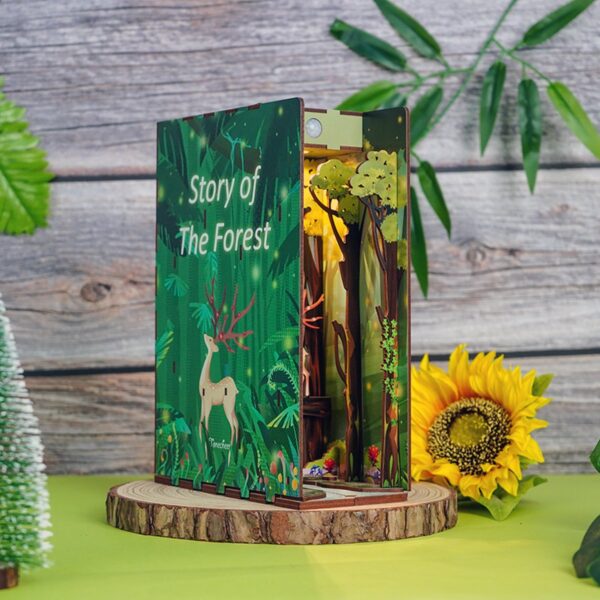 DIY Book Nook - Story of The Forest