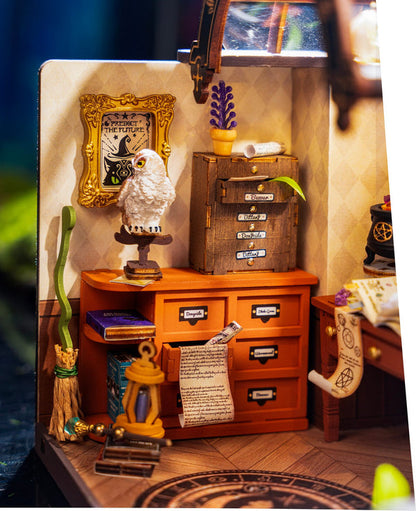 DIY Huisje - The Magic Study met LED verlichting