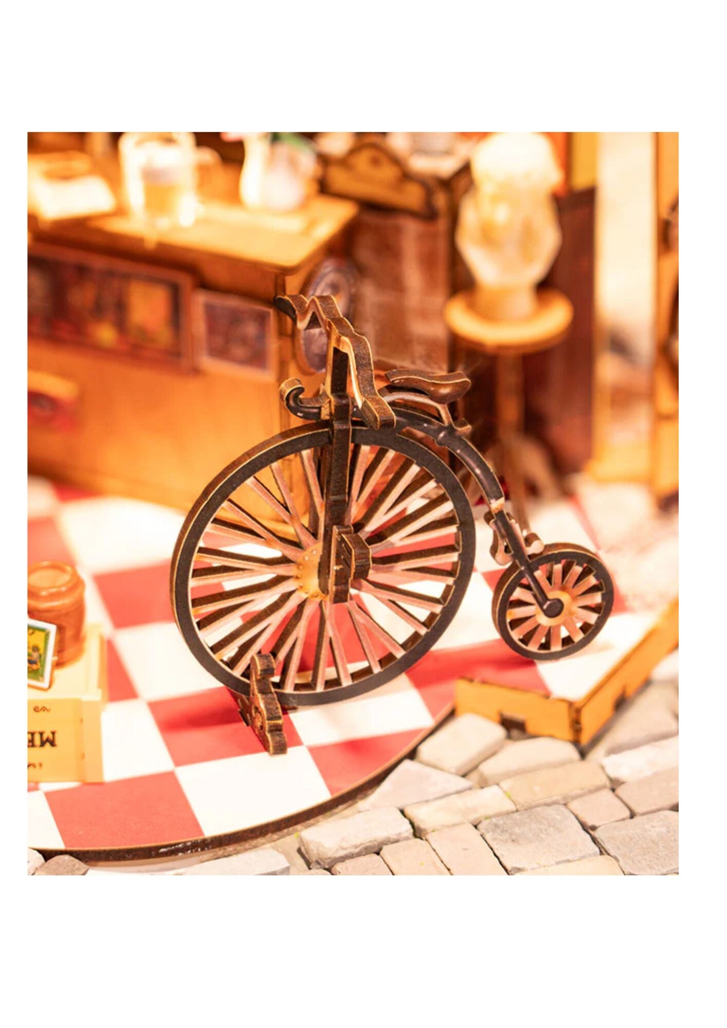 DIY Huisje - Cheers Bar & Dining