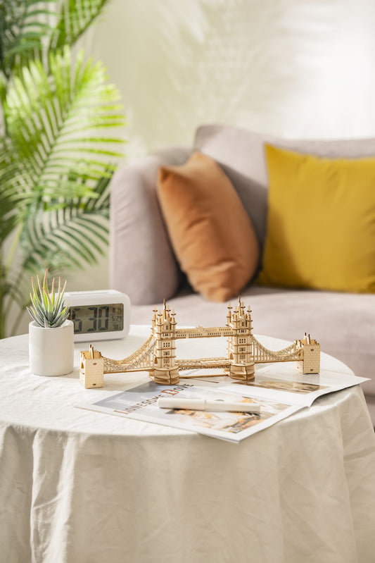 3D DIY Wooden Model Building Kit - Tower Bridge incl. lighting