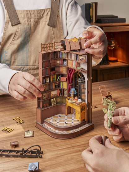 DIY Book Nook - Silent Corner Study