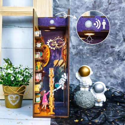 DIY Book Nook - Interstellar Bookend
