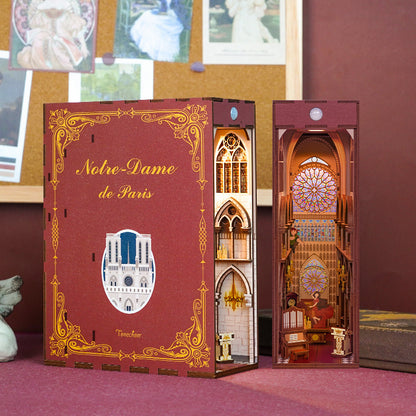 DIY-boekenhoekje - Notre Dame de Paris