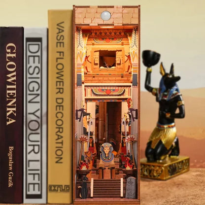 DIY Book Nook - Adventure in Egypt