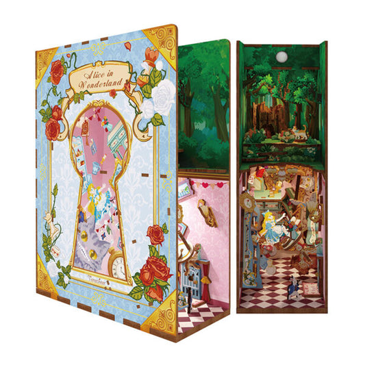DIY Book Nook - Alice in Wonderland